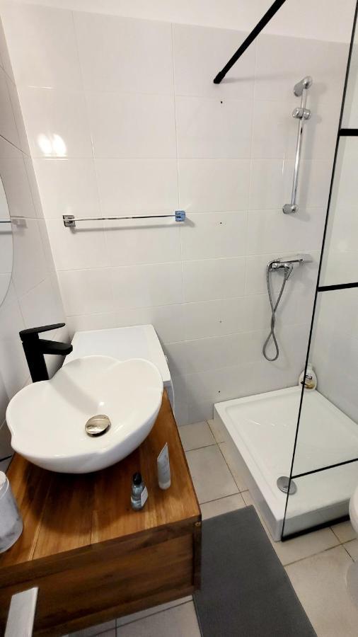 Victoriei Central Studio Apartment Bucharest Luaran gambar